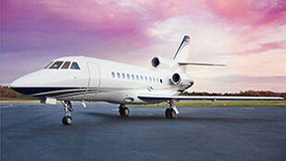 resized jet home